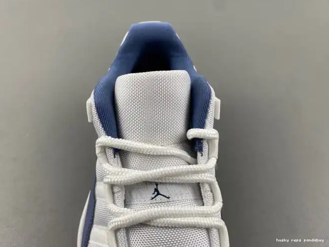 Cheap Husky 11 Jordan Navy FV5104-104 Low Retro (2024) Midnight 0515